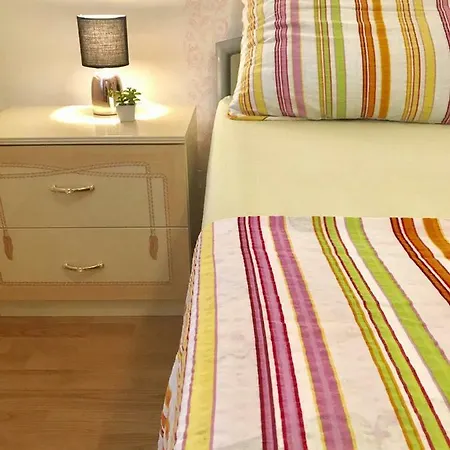Апартаменты New With Terrace And Garden